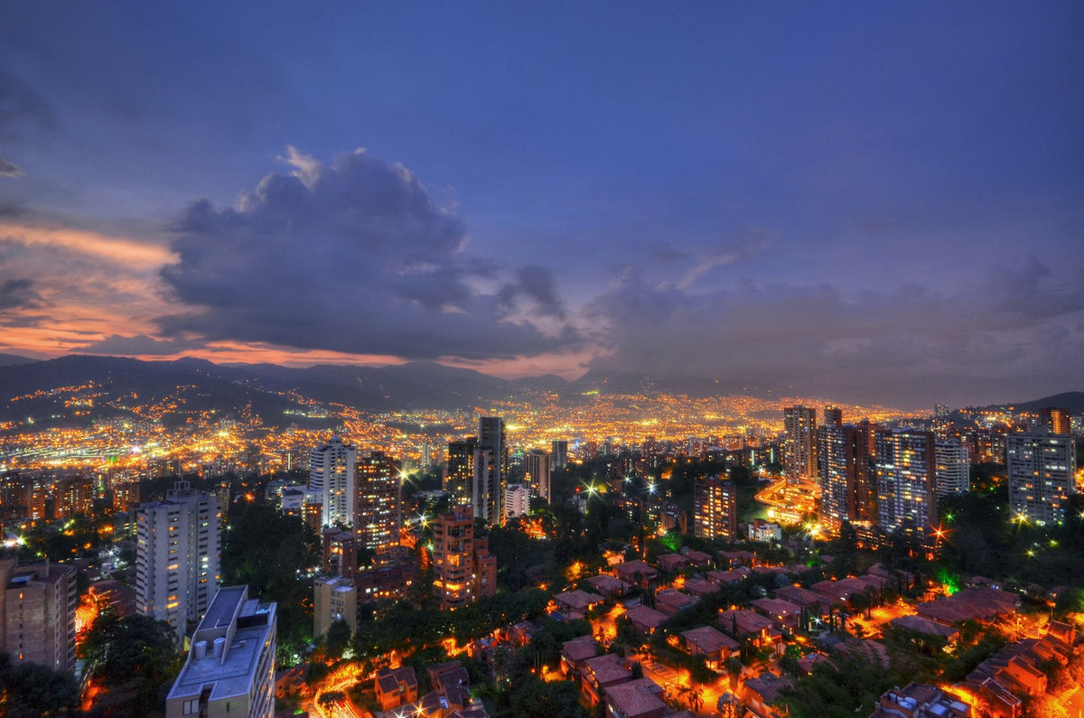 Edificios de Medellín al atardecer