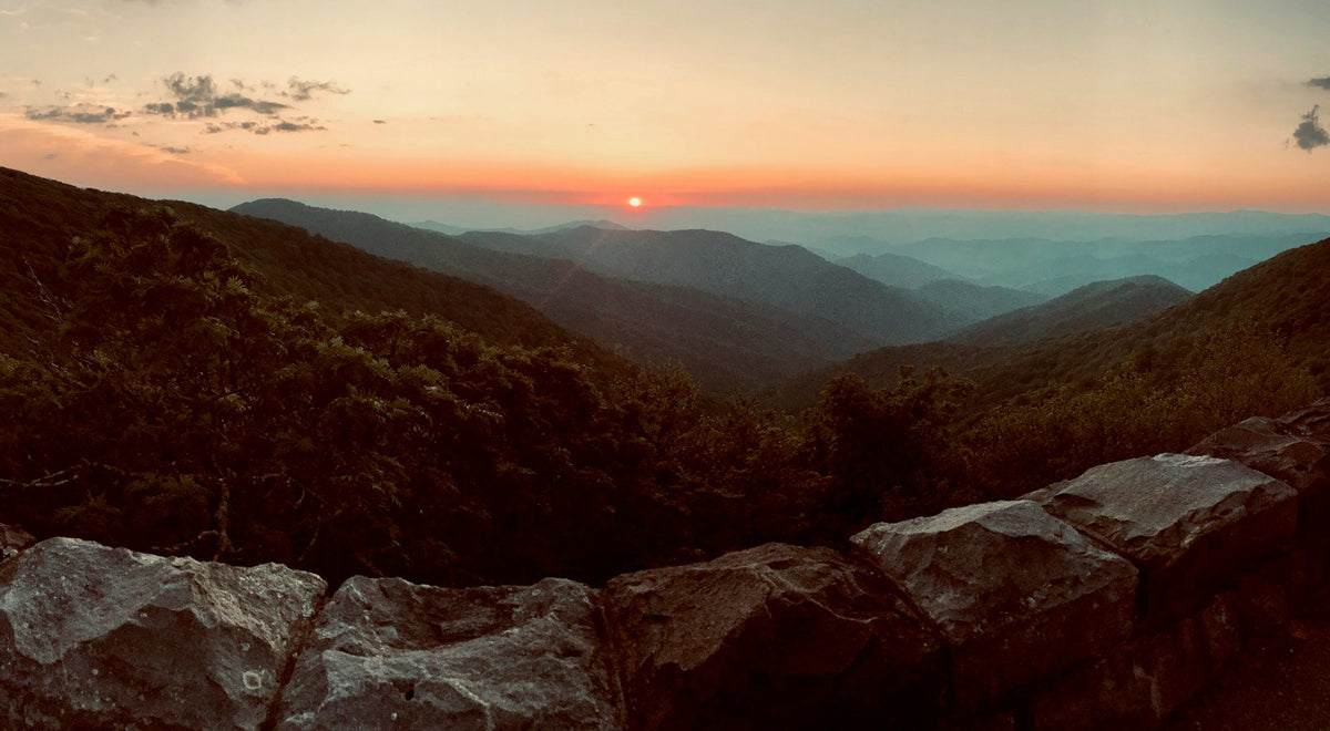 Montañas Blue Ridge al atardecer en Shenandoah