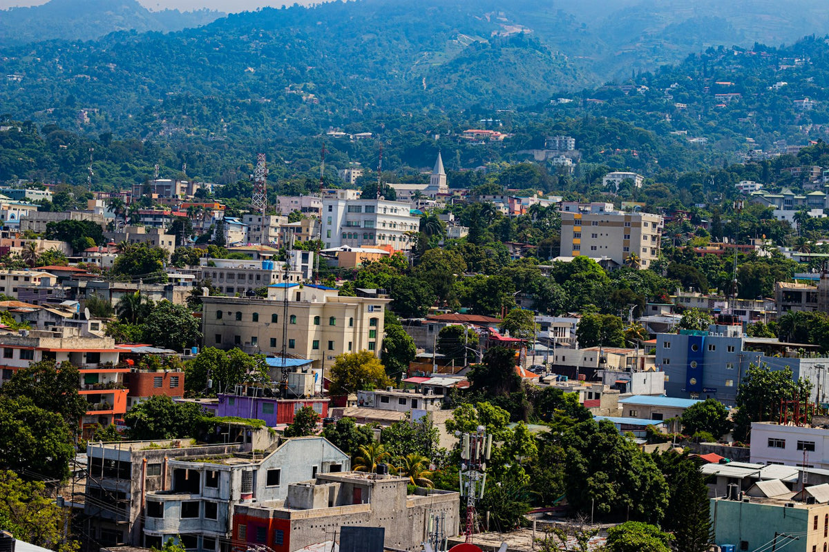Vista aérea de una ciudad haitiana
