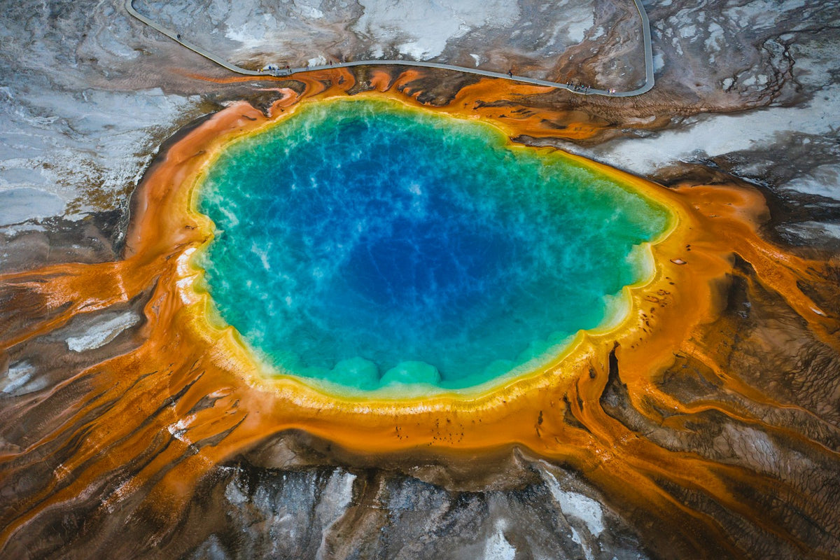 Aguas termales de colores en Yellowstone