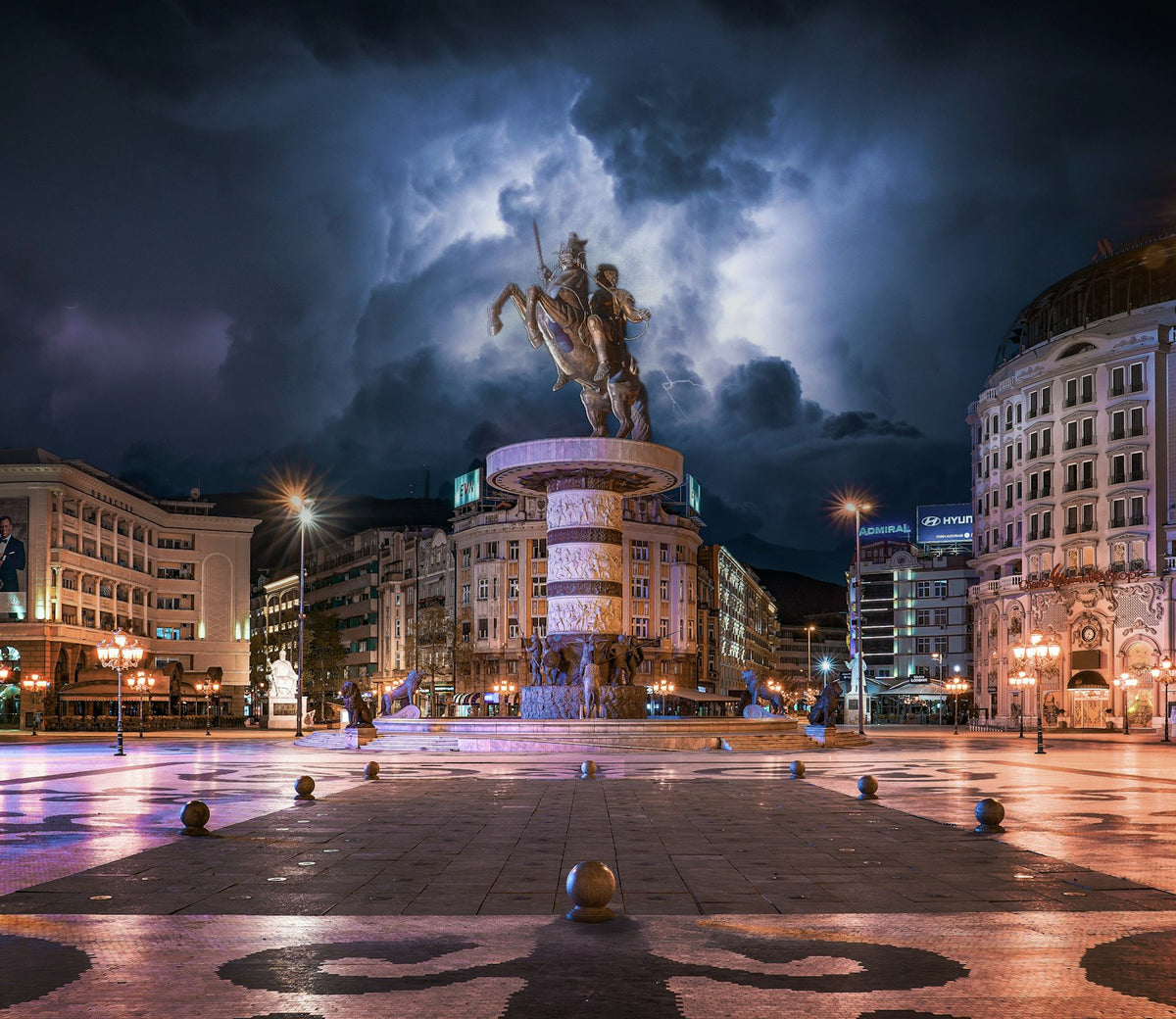 Plaza de Macedonia en Skopie