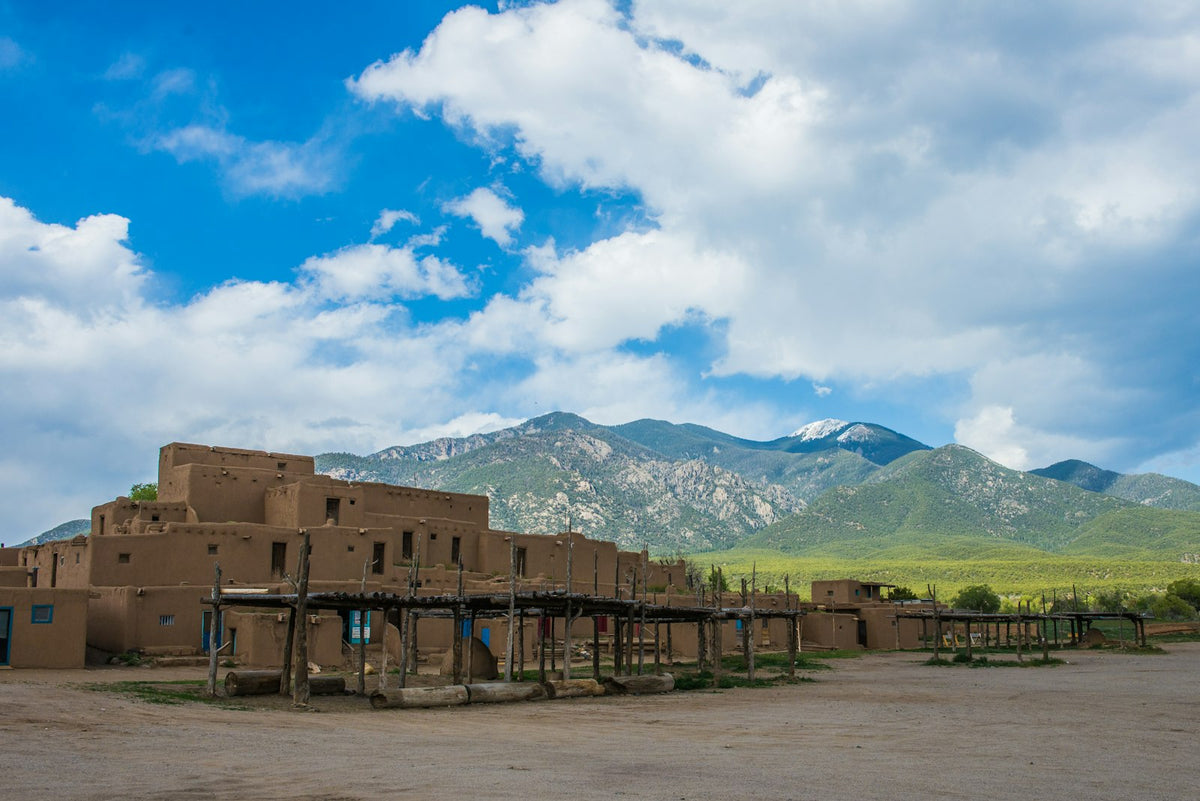 Edificio de adobe de Taos Pueblo