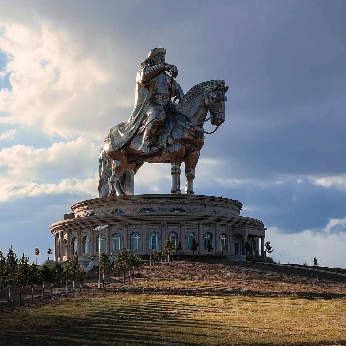 Estatua ecuestre de Gengis Kan